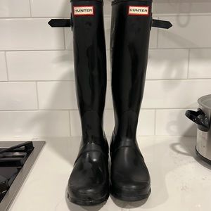Hunter boots size 7